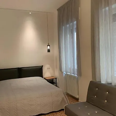 San Giovanni In Monte Apartamento